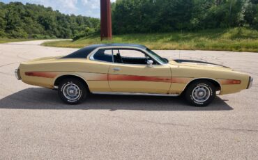 Dodge-Charger-1973-Tan-Black-1