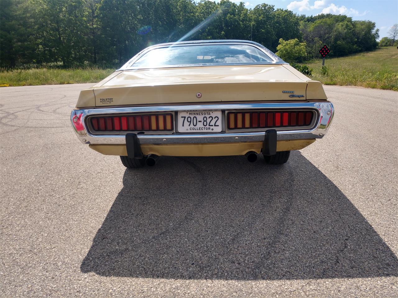 Dodge-Charger-1973-Tan-Black-3