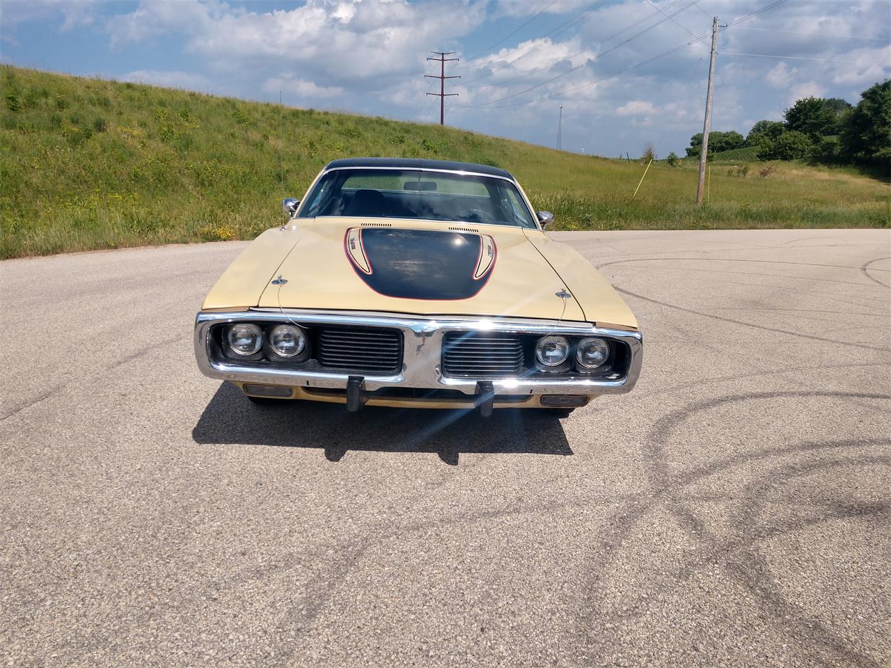 Dodge-Charger-1973-Tan-Black-6