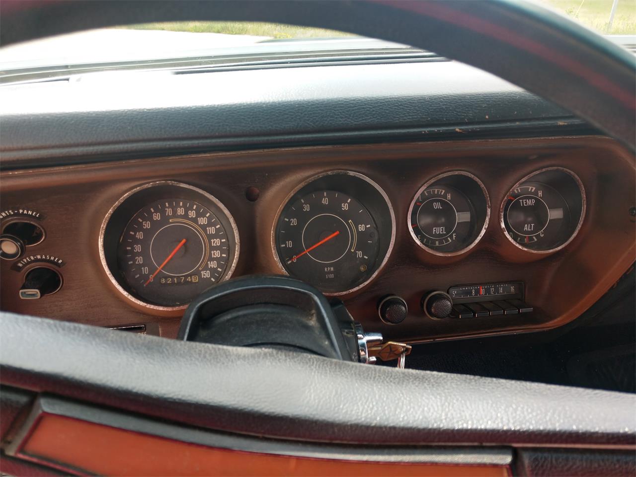 Dodge-Charger-1973-Tan-Black-7