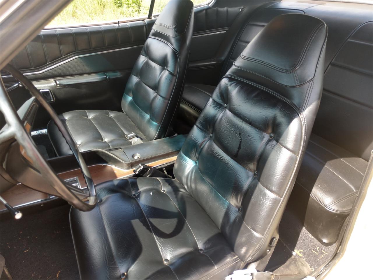 Dodge-Charger-1973-Tan-Black-9