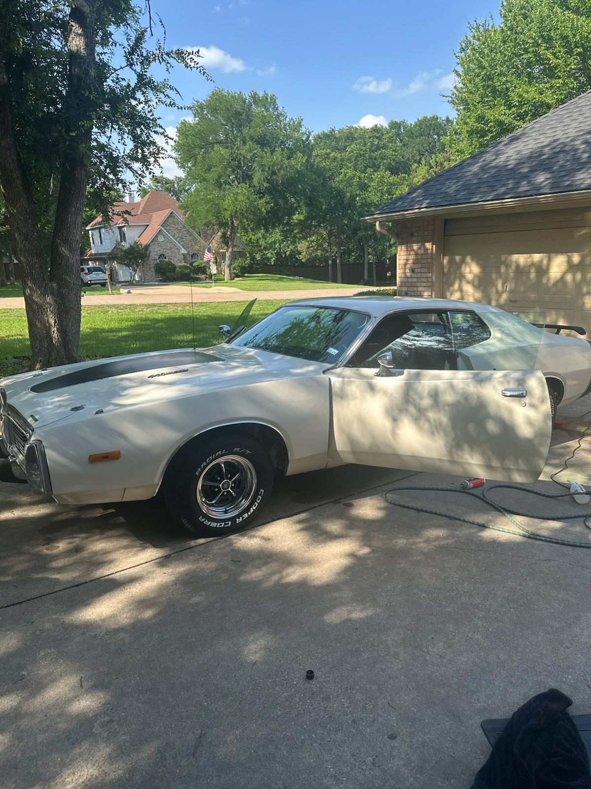 Dodge-Charger-1974-Coupe-3