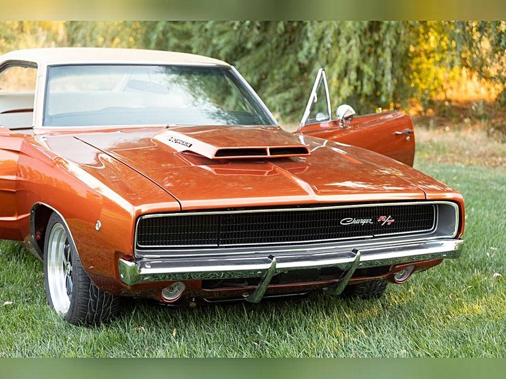 Dodge-Charger-rt-1968-custom-1