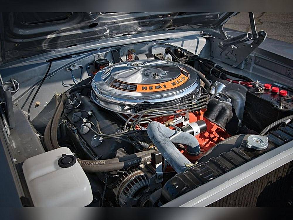 Dodge-Charger-rt-1968-custom-3