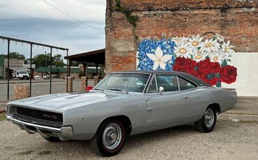 Dodge-Charger-rt-1968-custom-5