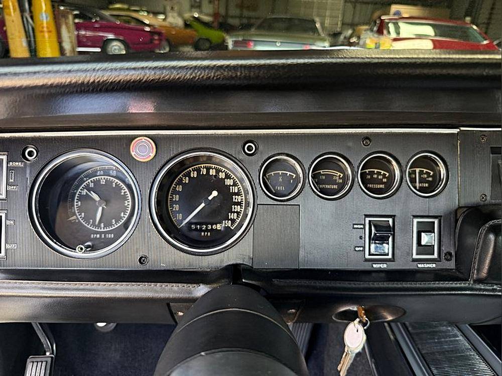 Dodge-Charger-rt-1968-yellow-19