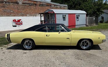 Dodge-Charger-rt-1968-yellow-5