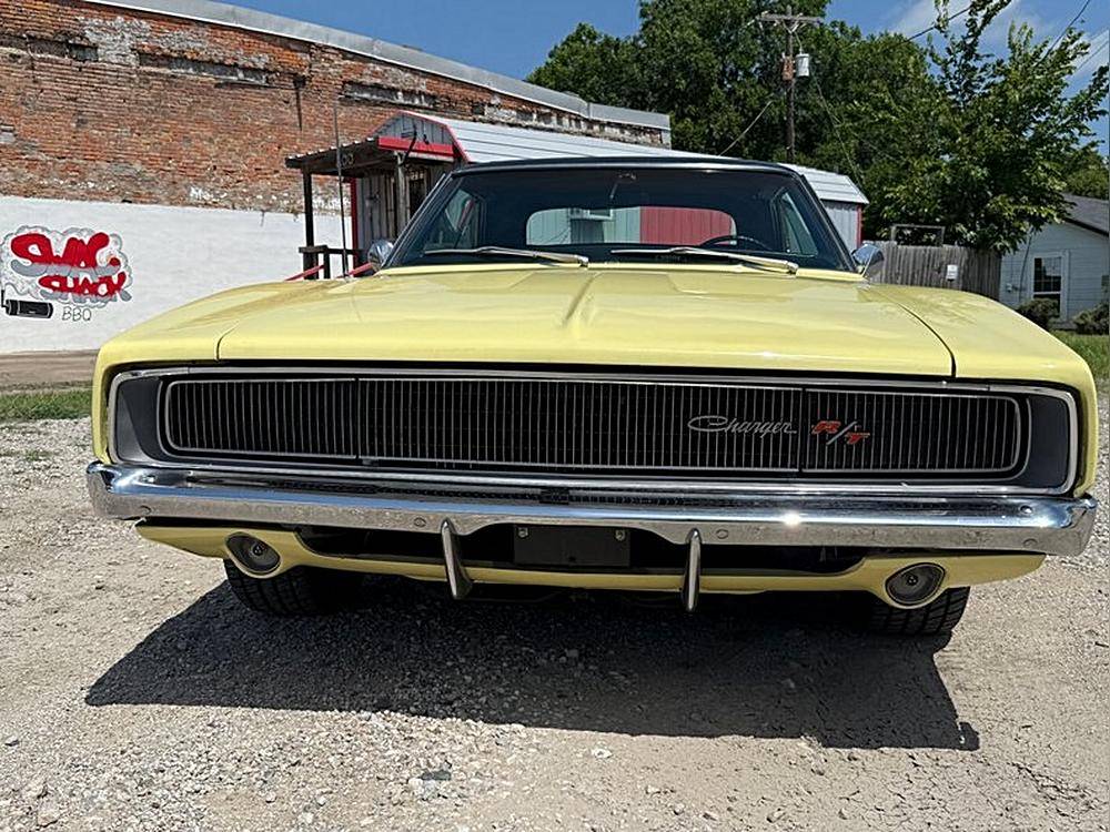 Dodge-Charger-rt-1968-yellow-6