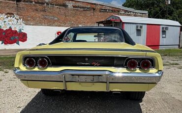 Dodge-Charger-rt-1968-yellow-8