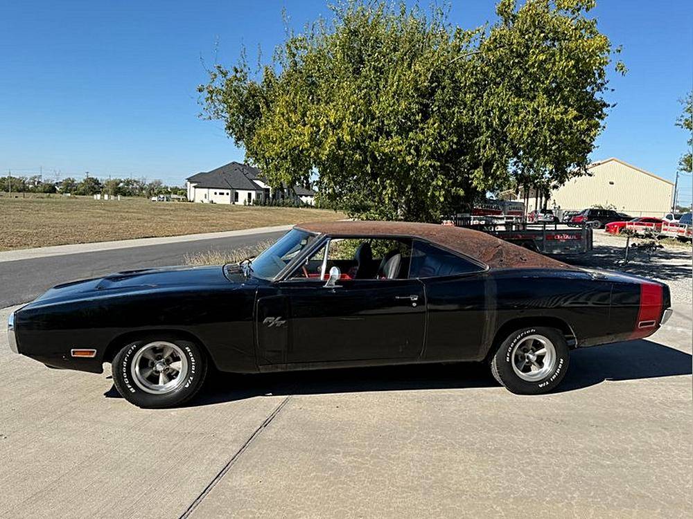 Dodge-Charger-rt-1970-red-4