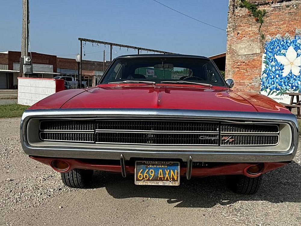 Dodge-Charger-rt-1970-red-4