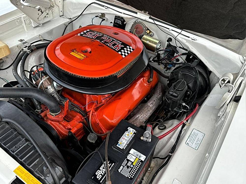 Dodge-Charger-rt-1970-white-17