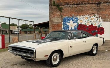 Dodge-Charger-rt-1970-white