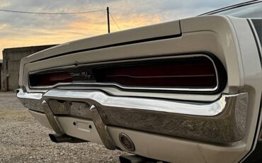 Dodge-Charger-rt-1970-white-5