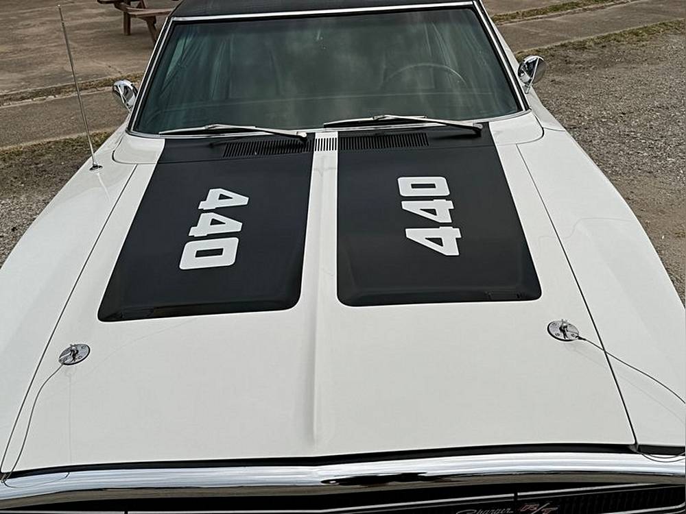 Dodge-Charger-rt-1970-white-7