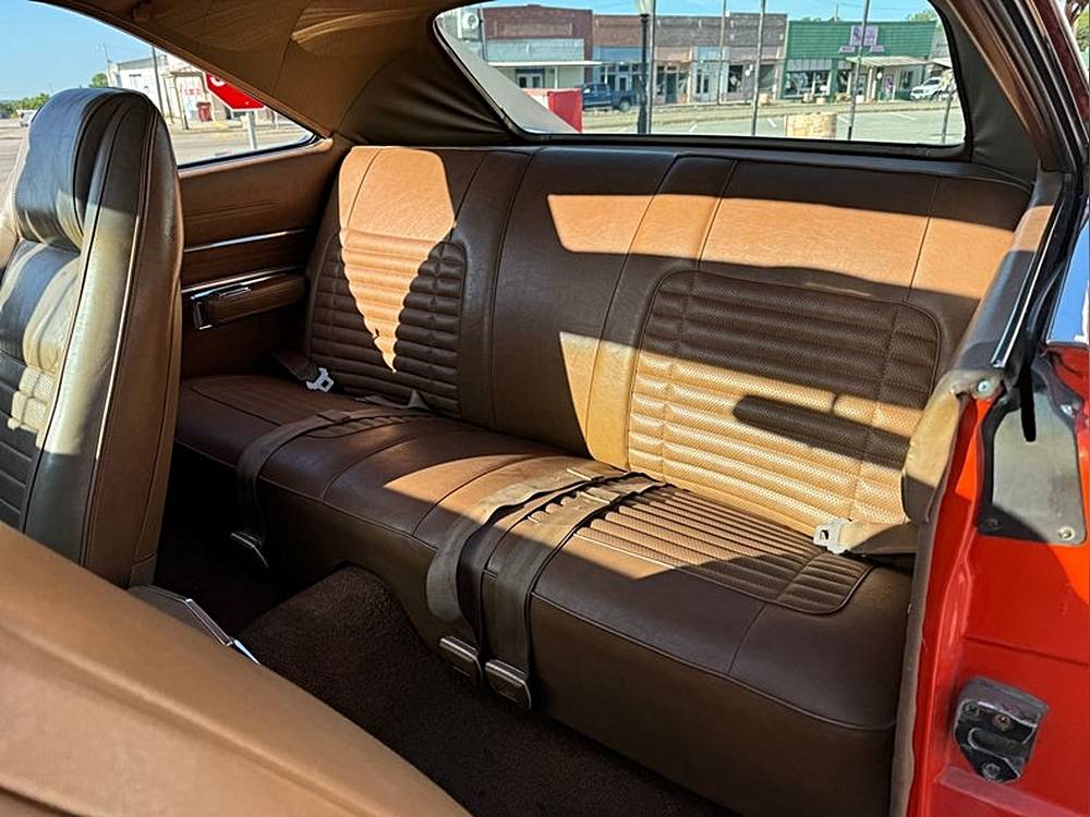 Dodge-Charger-se-1970-orange-10