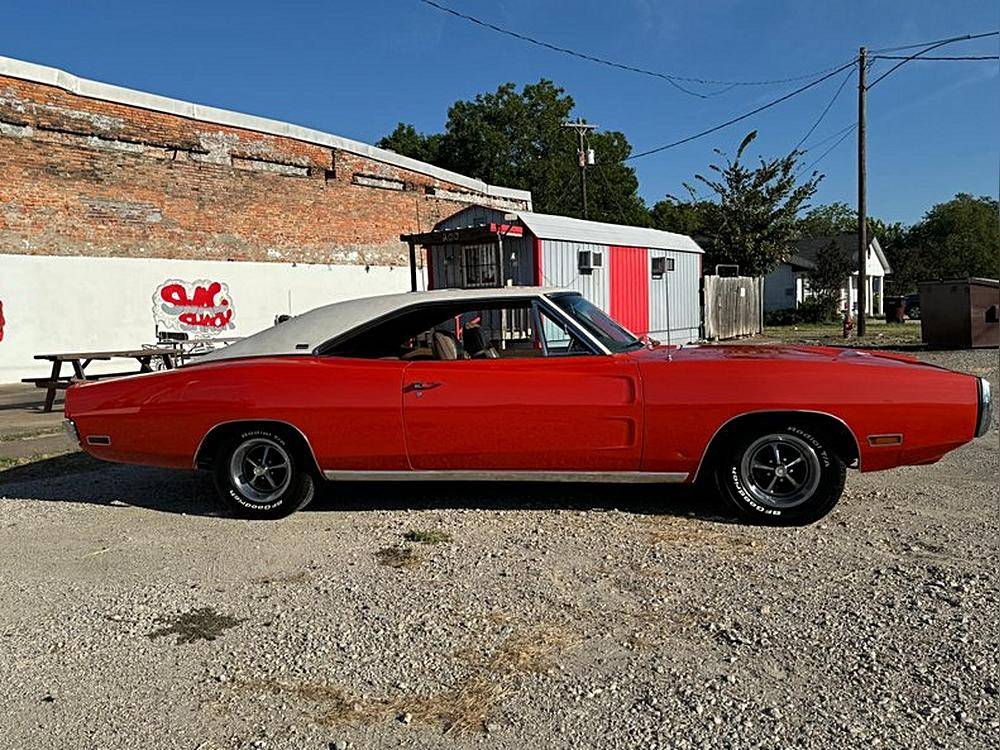 Dodge-Charger-se-1970-orange-23