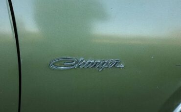 Dodge-Charger-se-1971-green-4