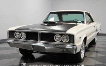 Dodge-Coronet-1966-Cream-Black-22