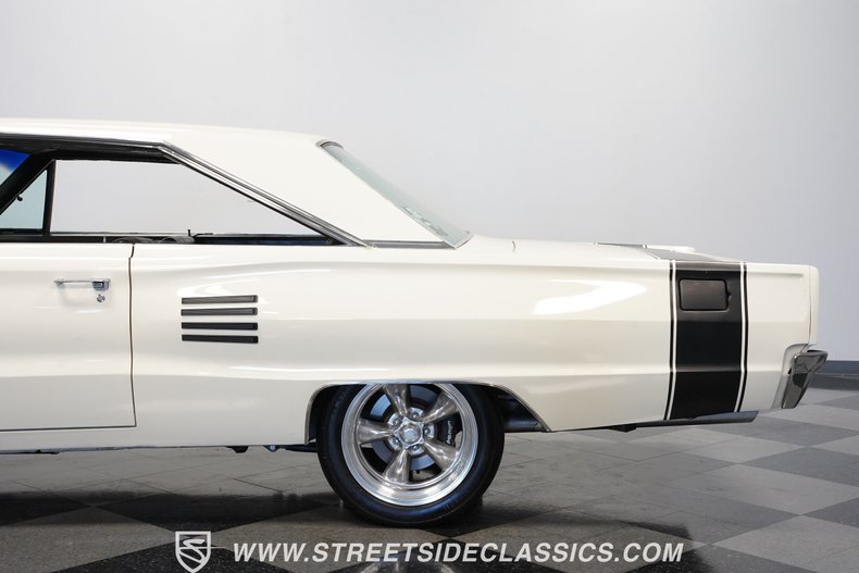 Dodge-Coronet-1966-Cream-Black-28