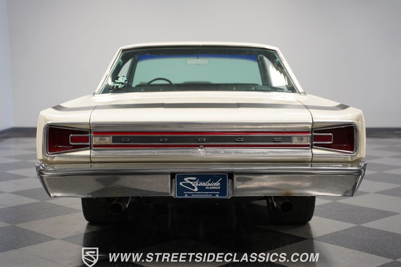 Dodge-Coronet-1966-Cream-Black-29