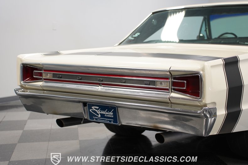Dodge-Coronet-1966-Cream-Black-5