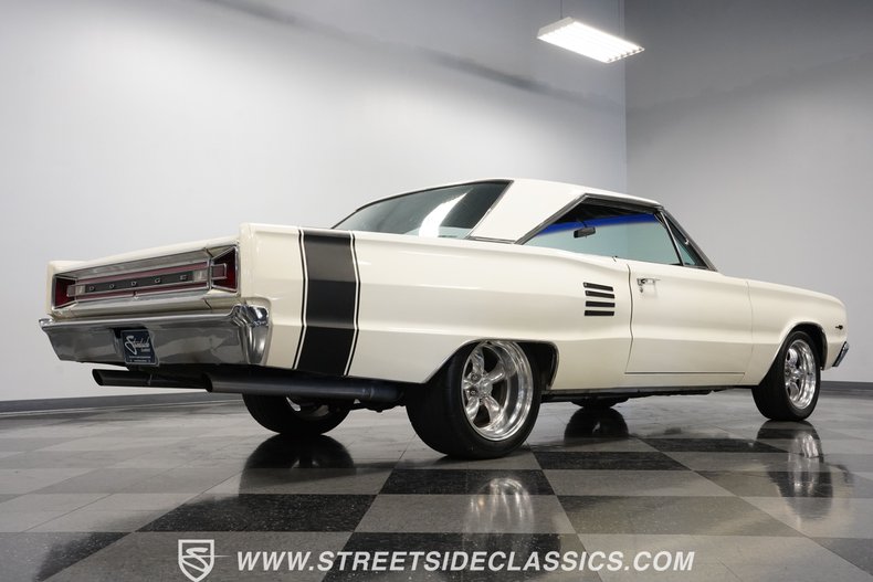 Dodge-Coronet-1966-Cream-Black-6