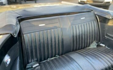 Dodge-Coronet-1967-Gold-Black-3