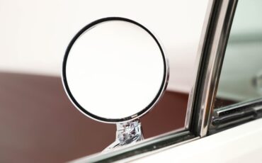 Dodge-Coronet-1968-Burgundy-Metallic-Pearl-White-19