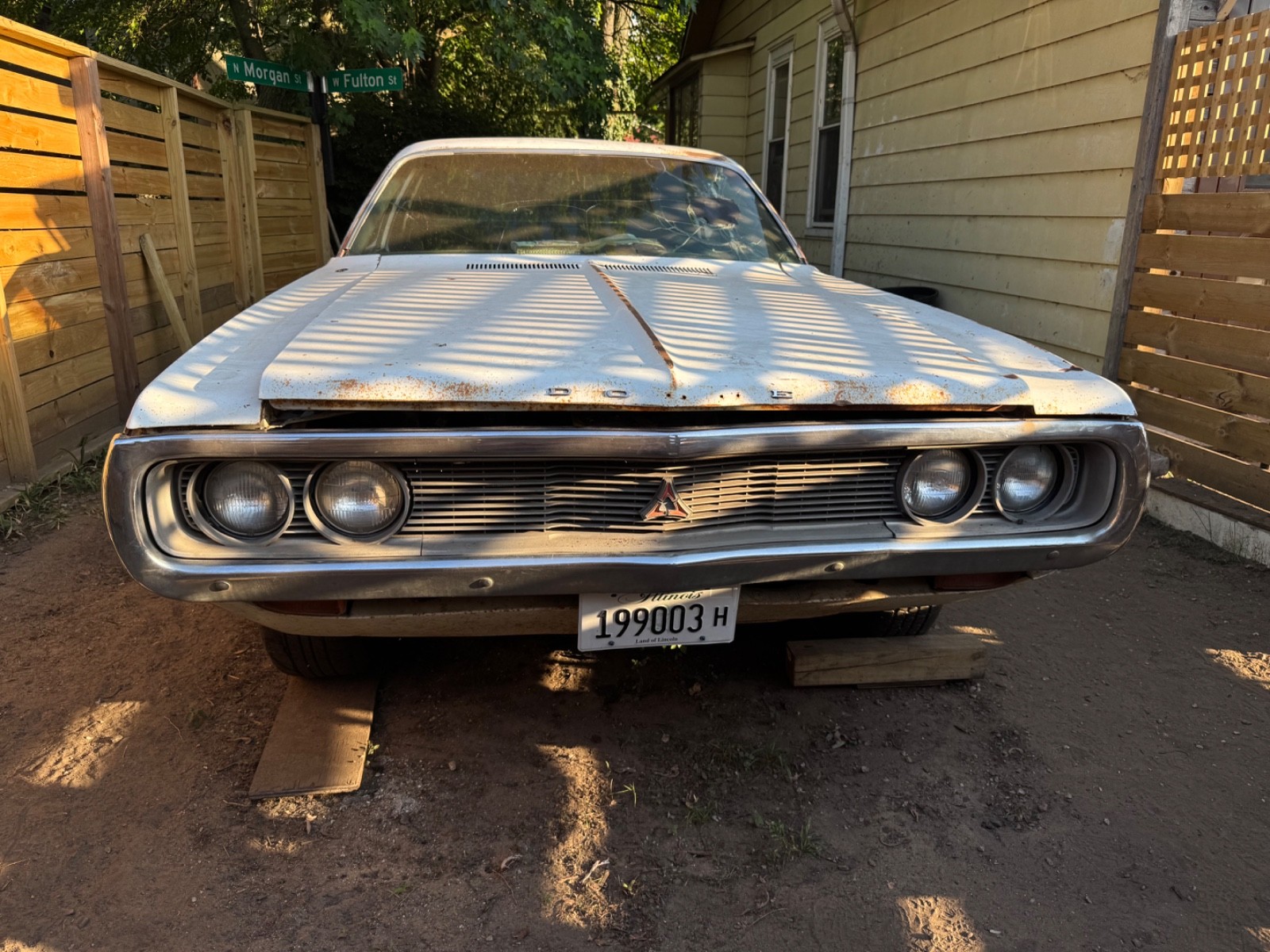 Dodge-Coronet-1971-Sedan-2