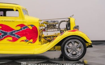Dodge-Coupe-1933-Yellow-Tan-35
