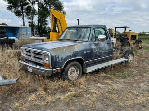 Dodge-D-series-1988-blue