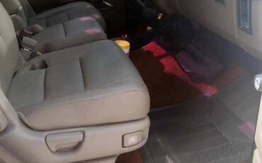 Dodge-D-series-d250-diesel-1990-white-5