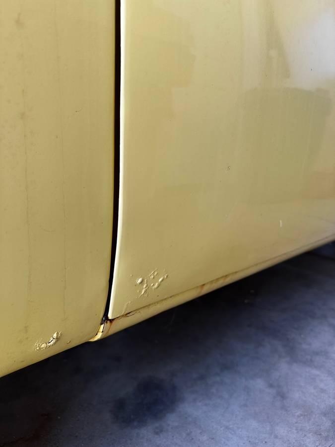 Dodge-D100-1968-yellow-2