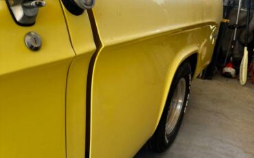 Dodge-D100-1968-yellow-21
