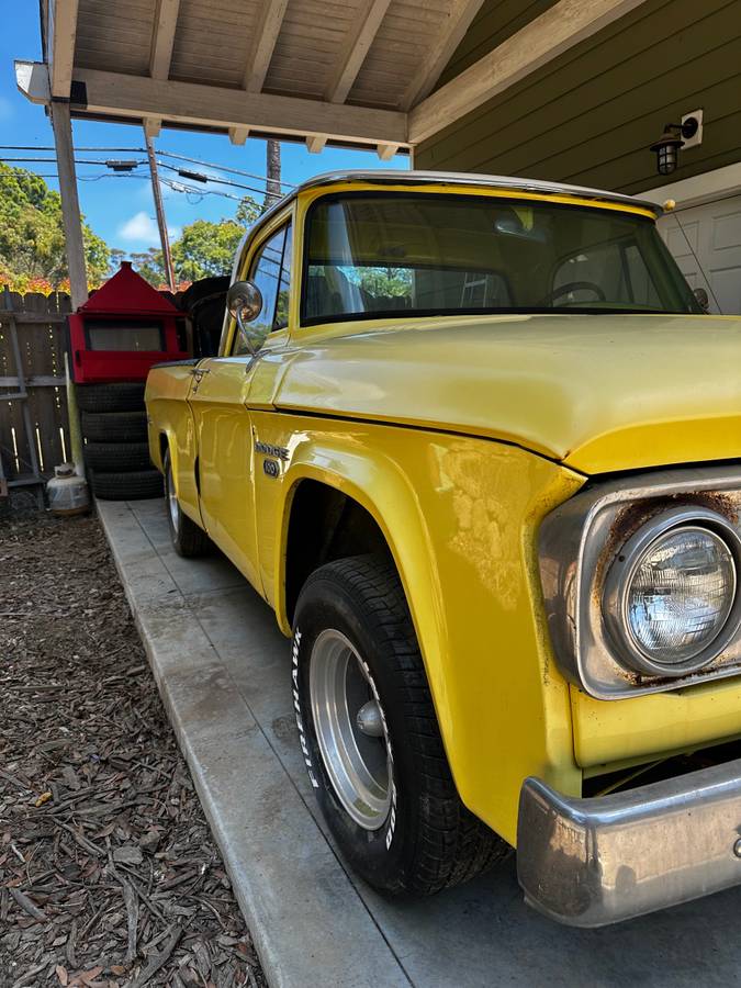 Dodge-D100-1968-yellow-7