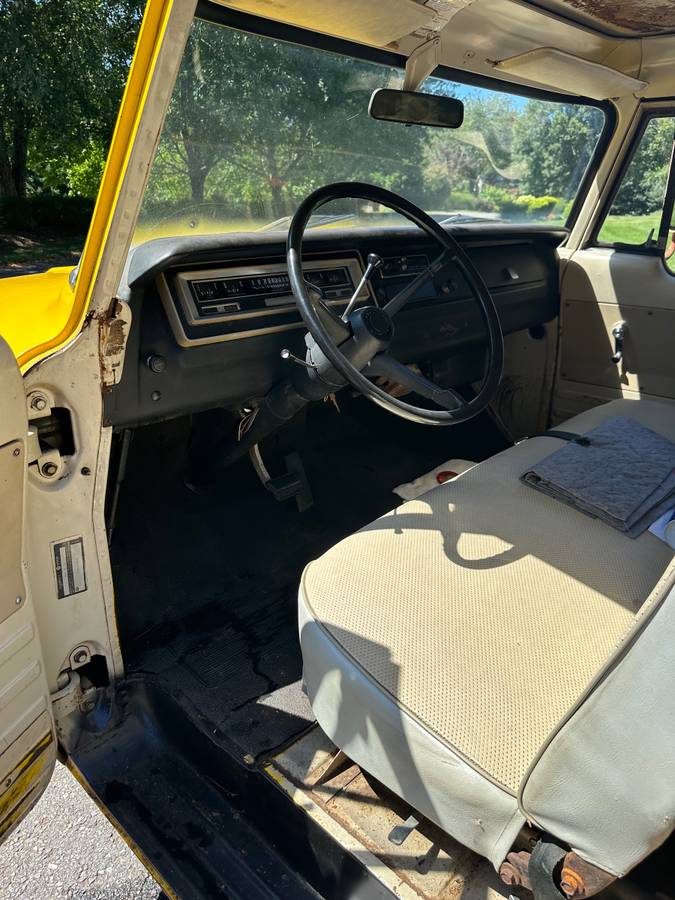 Dodge-D100-1971-orange-13