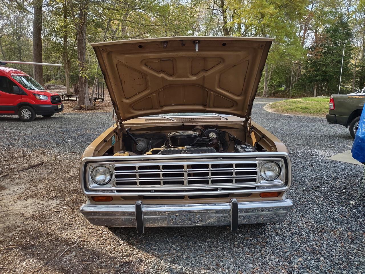 Dodge-D100-1972-Tan-and-white-Tan-7