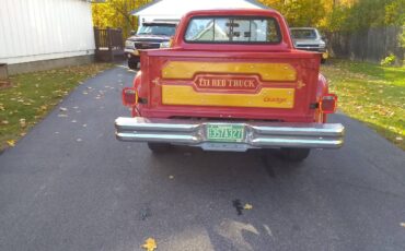 Dodge-D100-1975-red-3