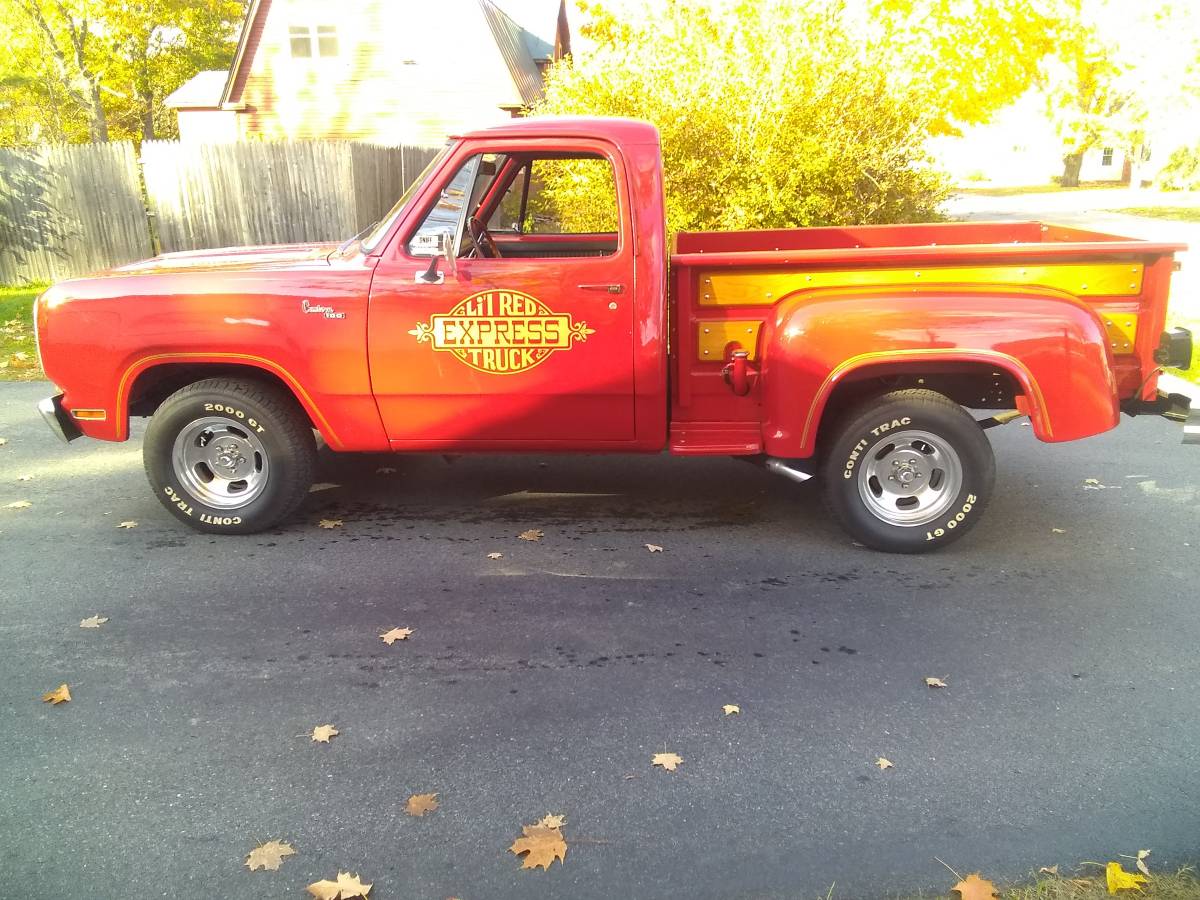 Dodge-D100-1975-red-4