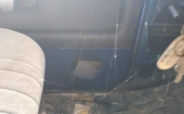 Dodge-D100-1976-17