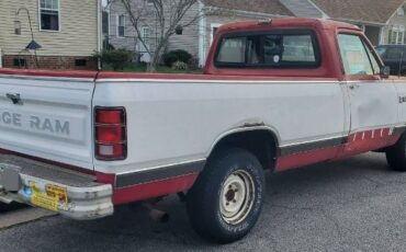 Dodge-D100-1988-11