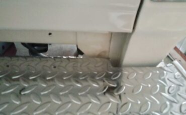 Dodge-D150-1985-White-11