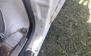 Dodge-D150-1985-White-4