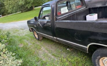 Dodge-D150-1987-black-1