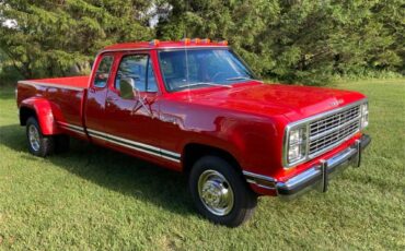 Dodge-D300-1979-Red-Gray-2