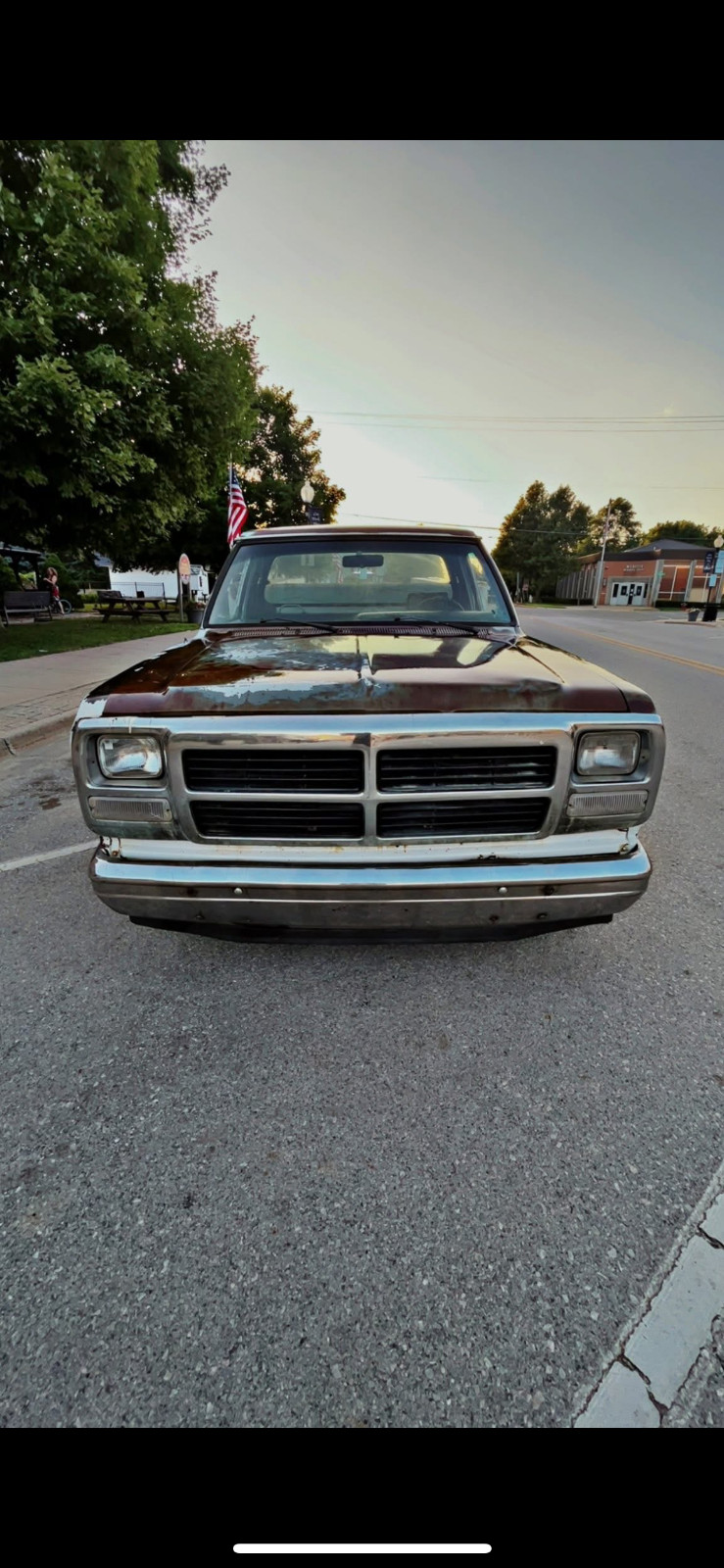 Dodge-D350-1993-Utility-2