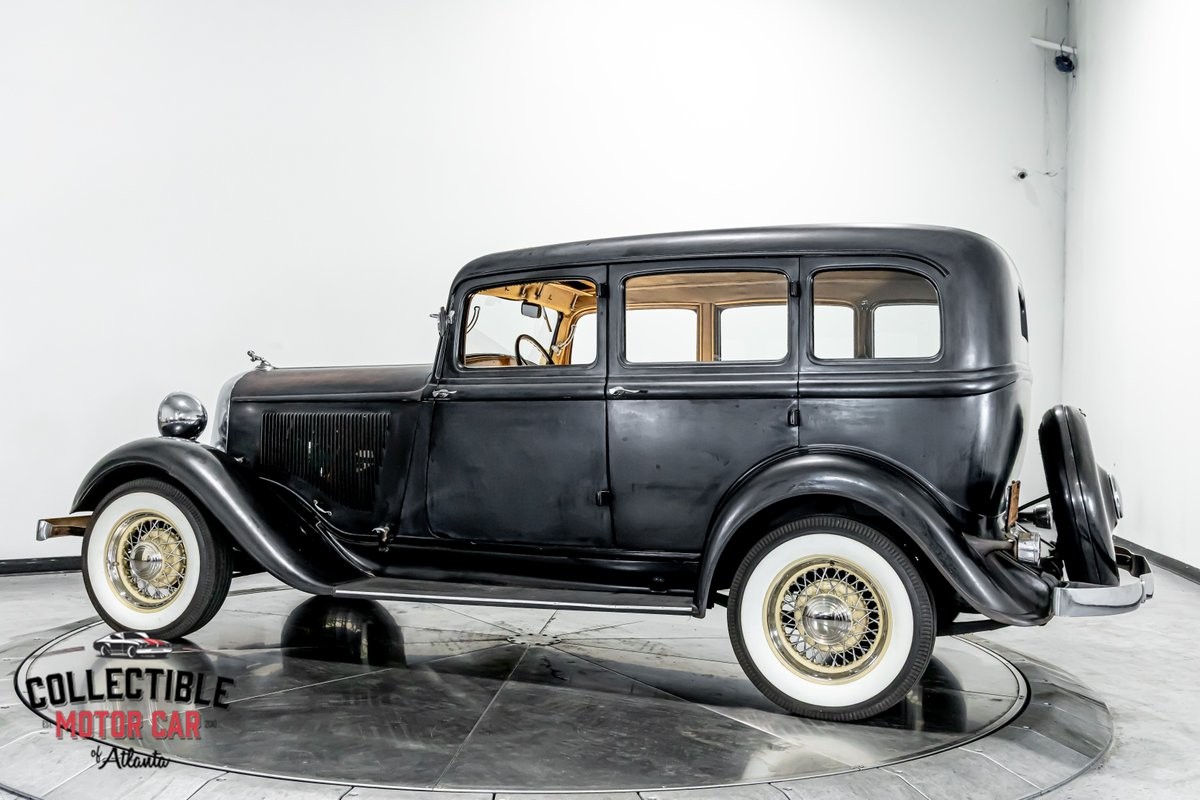 Dodge-DP6-1933-Sedan-10