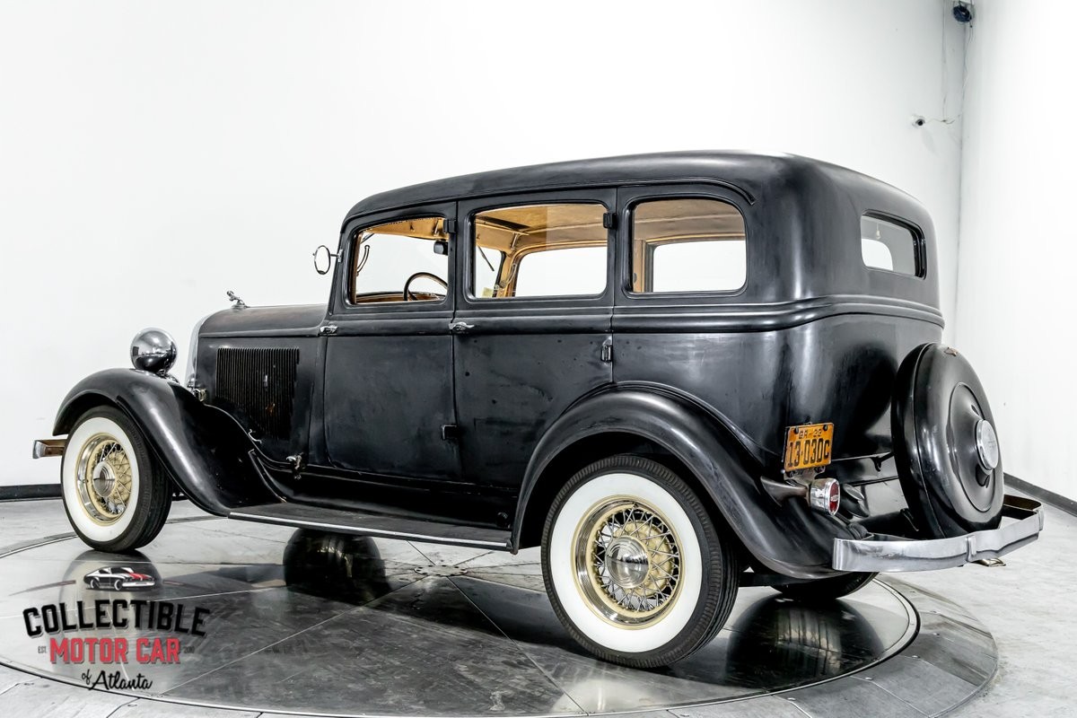 Dodge-DP6-1933-Sedan-11