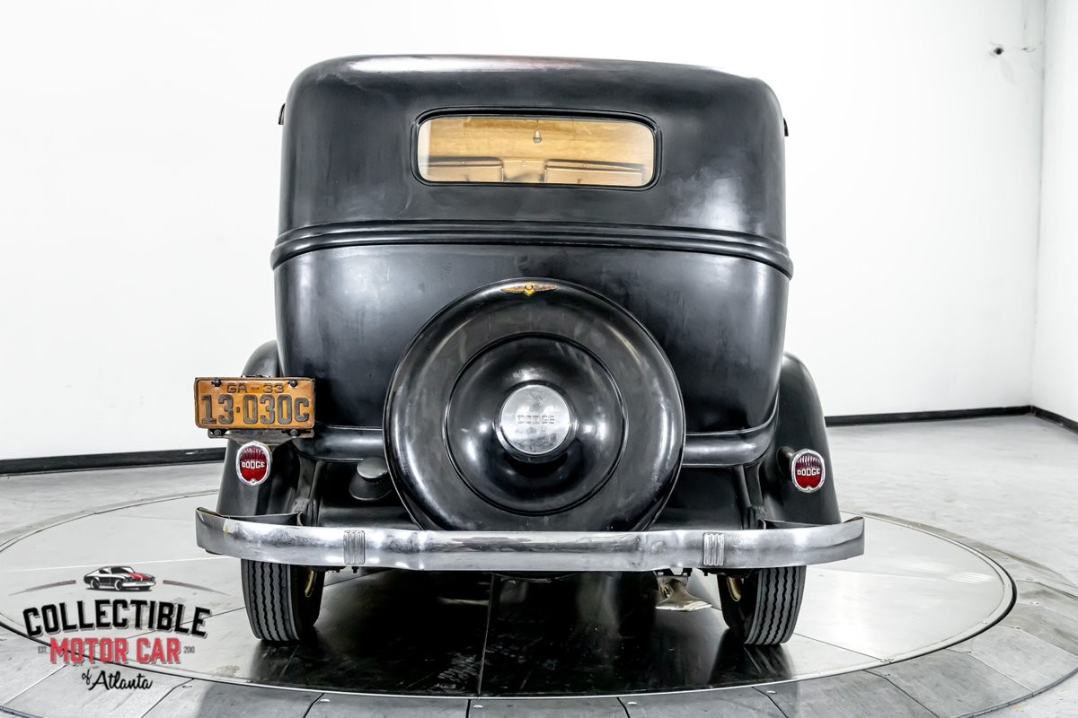 Dodge-DP6-1933-Sedan-13